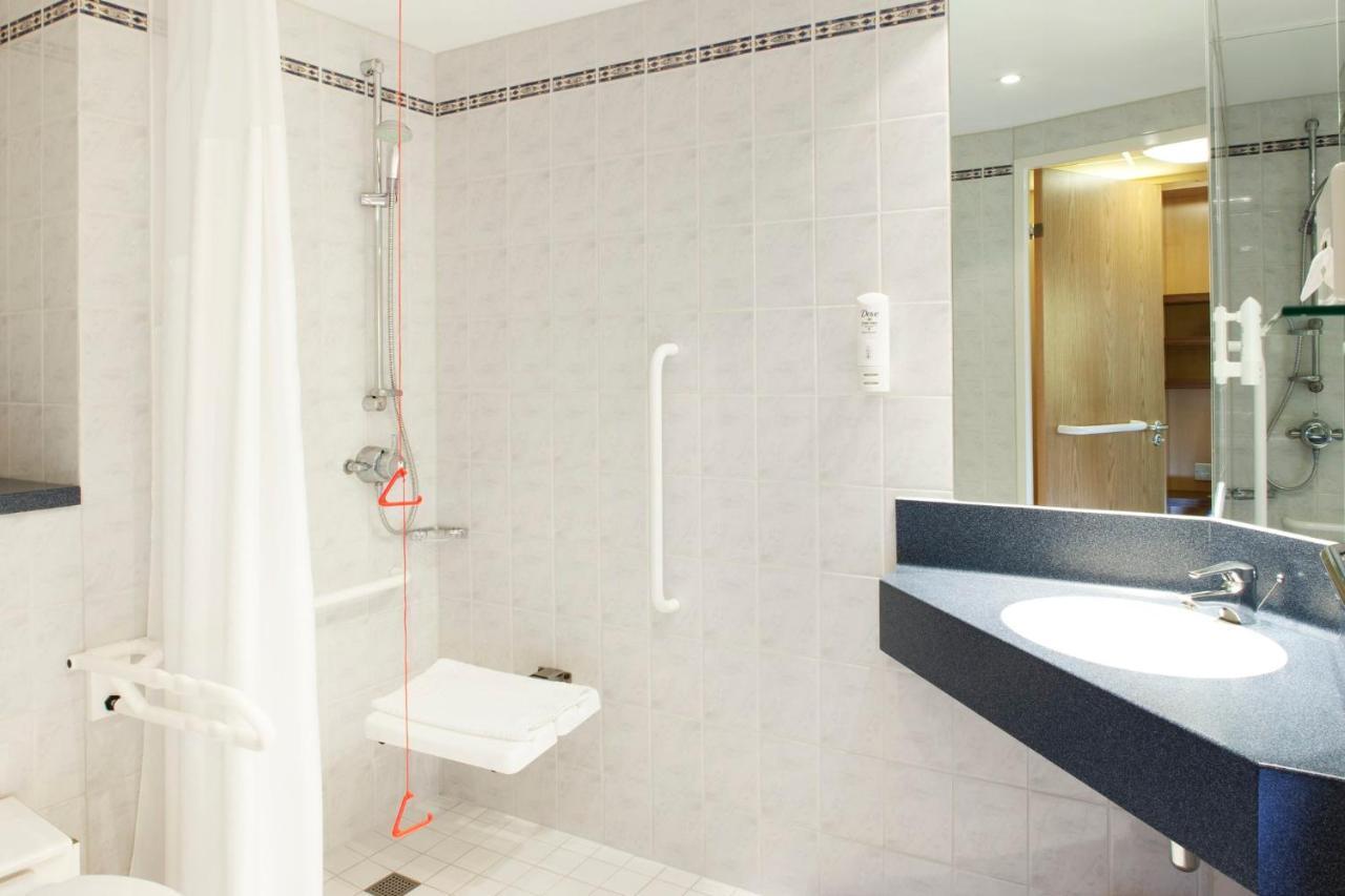 Express Park Royal By Ihg Hotel Londres