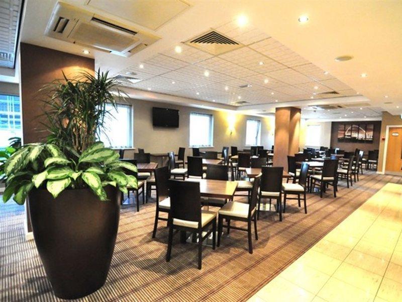 Hotel Express Park Royal By Ihg Londres