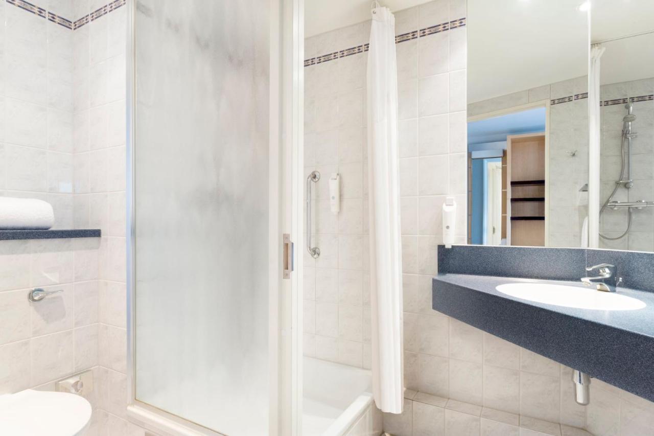 Express Park Royal By Ihg 3* Londres